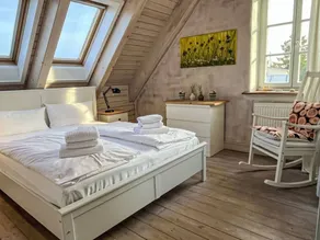 Children-friendly spacious house with terrace & garden | Dogs allowed - Image 4
