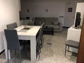 Luxurious 5 Bedroom Apartment in Moncloa-Aravaca - Image 2
