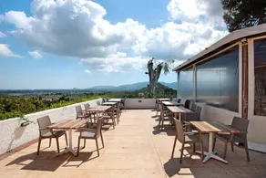 Studio Apartment 'Zante View Family 5' with Sea View, Wi-Fi and Air Conditioning - Image 3