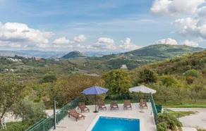 Fully equipped lovely villa with private pool, terrace & garden | Mountain view | Dogs allowed - Image 5