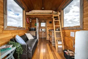 Cosy Tiny House for a Goat Farm Stay near Melbourne - Image 2