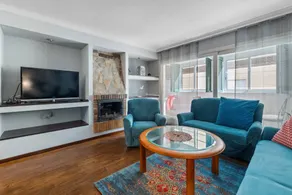 House with terrace | Perfect for remote work - Image 3