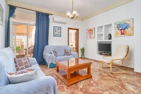 Holiday apartment with garden & terrace - Image 3