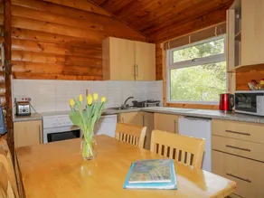 Cottage with garden | Pet-friendly - Image 3