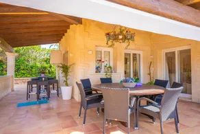 Child-friendly big villa with barbecue, private pool & garden - Image 5