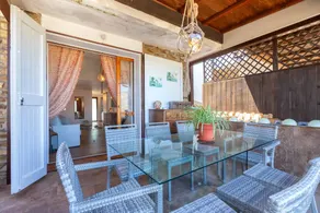 Charmante maison entièrement équipée avec terrasse, jacuzzi et barbecue | Vue mer - Image 4