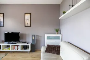 Fully equipped flat with BBQ & terrace - Image 5