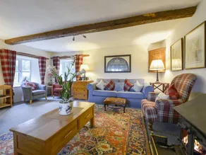 Cottage with barbeque & garden - Image 3