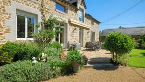 Bed & breakfast with terrace & garden | Garden view - Image 2