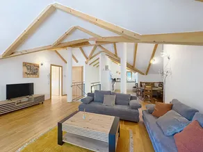 Apartment with terrace, sauna & garden - Image 3