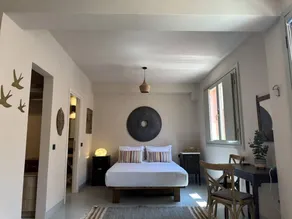Villa avec terrasse et jardin | Vue sur l'eau - Image 3