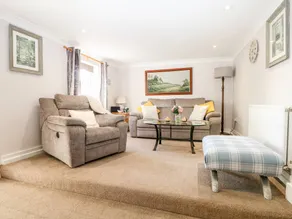 Cottage with garden | Beach view - Image 3