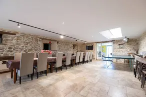Gîte „Des 3 Suissesses“ mit privater Terrasse, Pool, WLAN und Ladestation - Image 4