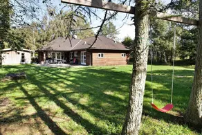 Modern Holiday Home in Store Fuglede With Garden - Image 4