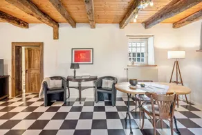 Fully equipped beautiful flat with BBQ, terrace & garden | Garden view | Pets allowed - Image 5