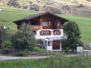 Apartamento con jardín y terraza - Image 2