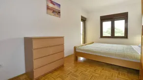 Flat with terrace - Image 5