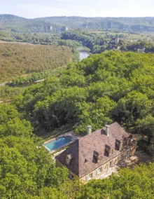 Villa with private pool - Image 2
