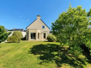 Fully equipped big holiday home with barbeque, garden & terrace | Next to the beach - Image 2