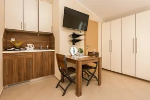 Studio with garden & barbeque - Image 5