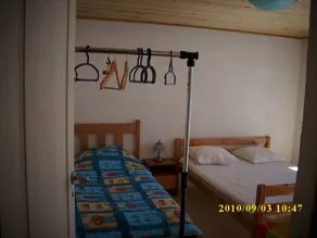 Family-friendly nice apartment with terrace & private pool | Mountain view | Close to the beach | Pets allowed - Image 5