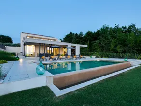 Fully equipped beautiful villa with terrace, hot tub & private pool | Pet-friendly - Image 5