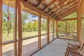 Cabin with terrace & private pool - Image 5