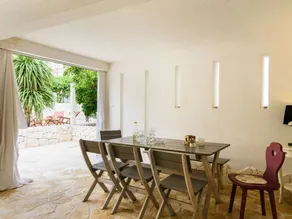 Holiday home with terrace, garden & BBQ - Image 3
