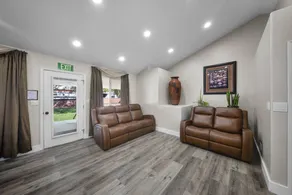 The Bucket List House! Spacious Family Home with Hot Tub and BBQ Area - Image 3