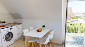 Große Ferienwohnung für 6 Personen mit Balkonen und Grill in Strandnähe - Image 2