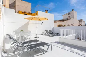 Fully equipped nice holiday home with BBQ & terrace | Sea view | Suitable for remote work - Image 3