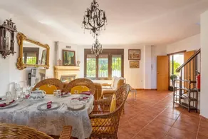 Villa con barbacoa, jardín y terraza | Vistas a la montaña - Image 4