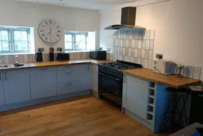 3 Bedroom Cottage - Hot Tub, - Image 3