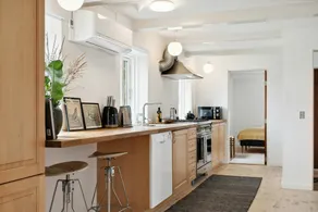 Renovated estate with private beach - Image 4