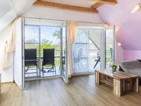 Apartment with BBQ & garden - Image 2