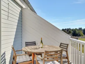 Holiday apartment with terrace - Image 2