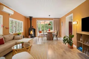 House with terrace, barbeque & garden - Image 4
