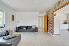 Casa con terrazza, griglia e giardino - Image 4