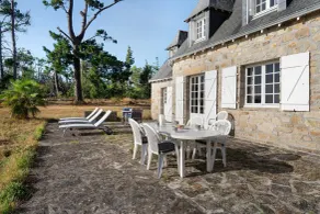 Holiday Home Ile Vierge - Crozon with Exceptional Sea View, Private Terrace and Garden - Image 2