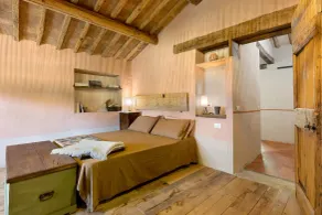 Into the Woods - Tuscany Retreat - Image 3