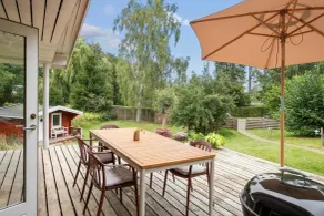 House with terrace, barbeque & garden - Image 3