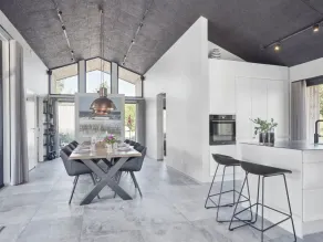 Spettacolare casa adatta alle famiglie con barbecue, sauna e idromassaggio - Image 3