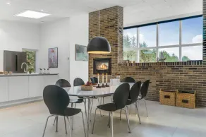 Holiday home with barbecue & terrace | Lake view - Image 5