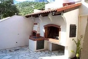 Holiday apartment with pool, terrace & garden - Image 5