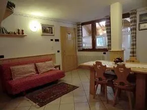 Apartment with sauna, garden & jacuzzi | Nature view - Image 3