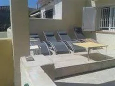 Private room with private pool & BBQ | Beach view | Pets are welcome - Image 4