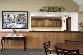 Super 8 by Wyndham Bowling Green - Lobby