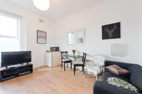 Lovely Self contained 1-Bed Apartment in Rathmines - Unterkunftsgelände