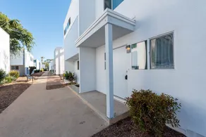 Homey Modern 2BR-15min to Gaslamp, SeaWorld, Beach - Image 4