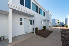 Homey Modern 2BR-15min to Gaslamp, SeaWorld, Beach - Image 5